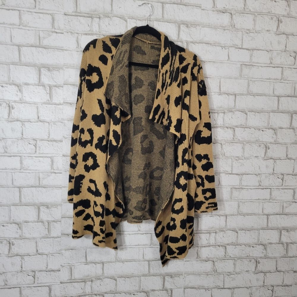 Cute‎ printed sweater cardigan